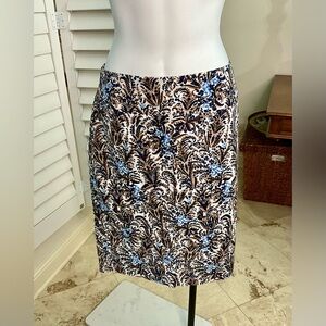 NWOT ANN TAYLOR Slim Skirt w/ Kick Pleat  Size 6  Love the Print!